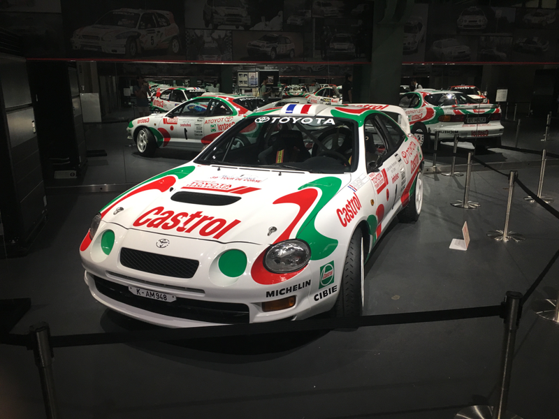 Illustration for article titled Look At This Amazing Collection of Historic Cars Inside A Japanese Shopping Mall